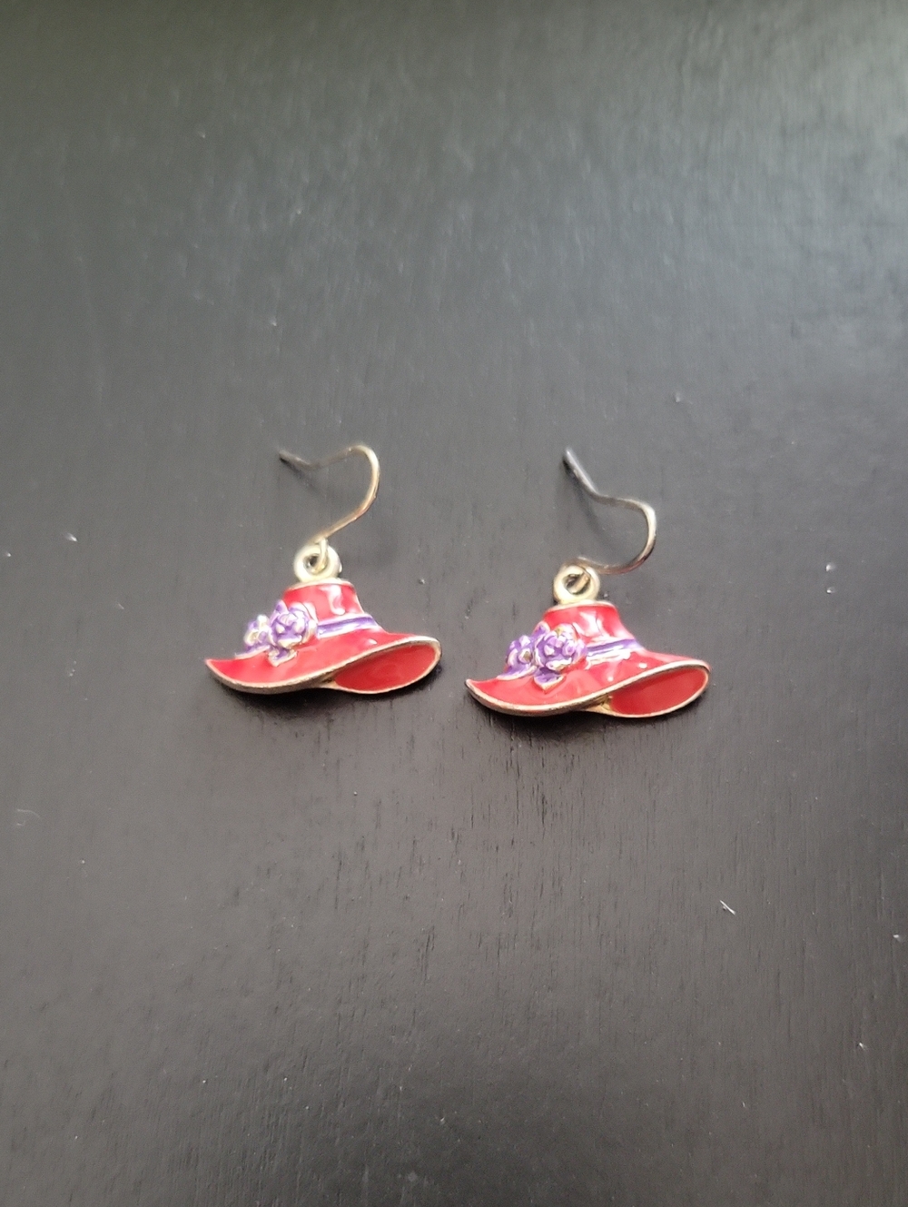 Red Hat Charm Drop Earrings